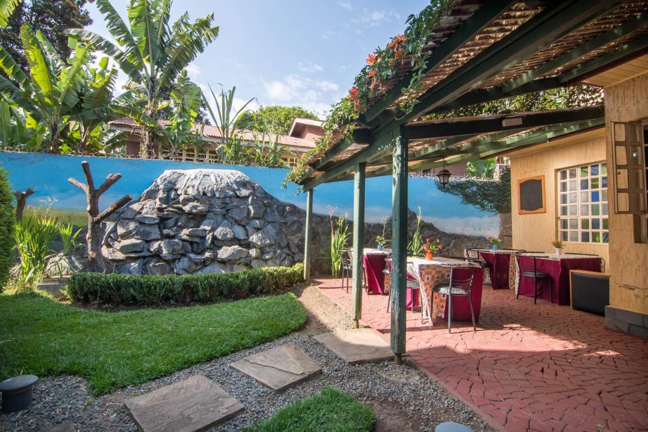 Crest Safari Lodge Bed And Breakfast Arusha Dış mekan fotoğraf